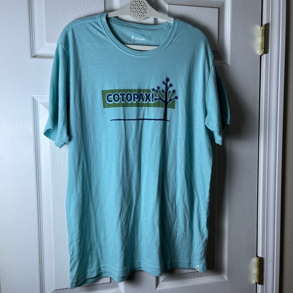 Cotopaxi Mens XL T-Shirt Light Blue Joshua Tree Graphic Organic Cotton Blend
